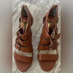 Michael Kors Size 7 Heels